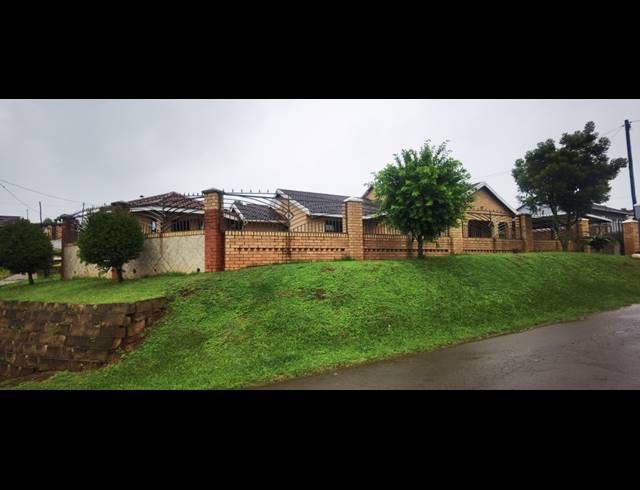 3 BEDROOM FREESTANDING SOLD IN HOWICK WEST